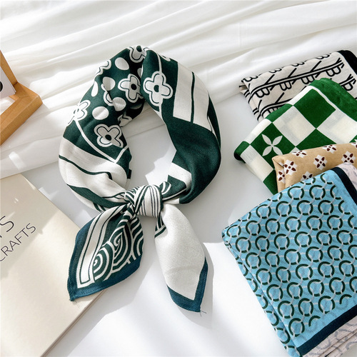 63cm cotton and linen small square scarf for women, spring, autumn and summer neck gaiter, fashionable and versatile decorative scarf for all seasons.