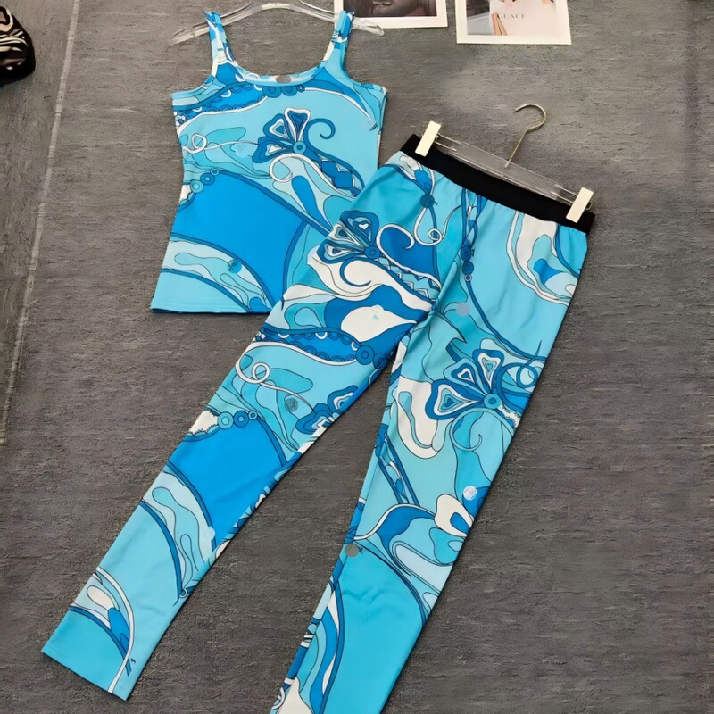 New Pu Printed Set with Psychedelic Swirl Pattern Printed Vest and Leggings Yoga Set New Pu Printed Set with Psychedelic Swirl Pattern Printed Vest and Leggings Yoga Set