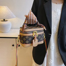 ϻpữyӰŮʽ2025¿߼ӡ͹ņμб