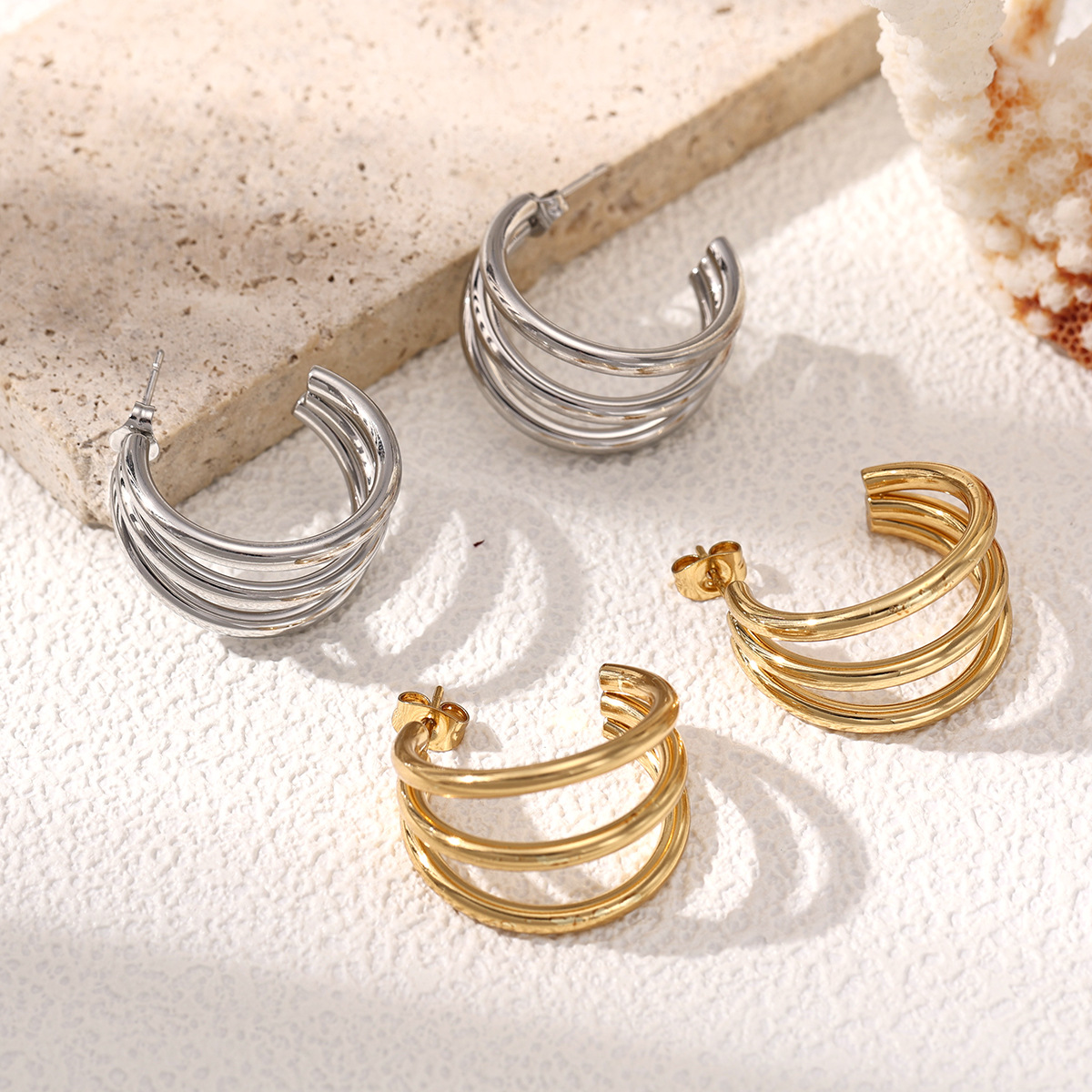 TENA Europa y América aretes de aretes de acero inoxidable geométricos aretes de aretes de aretes de aretes de acero inoxidable caliente diseño universal nicho Zhongzhong aretes de aretes de acero de titanio para mujeres transfronterizas image 1