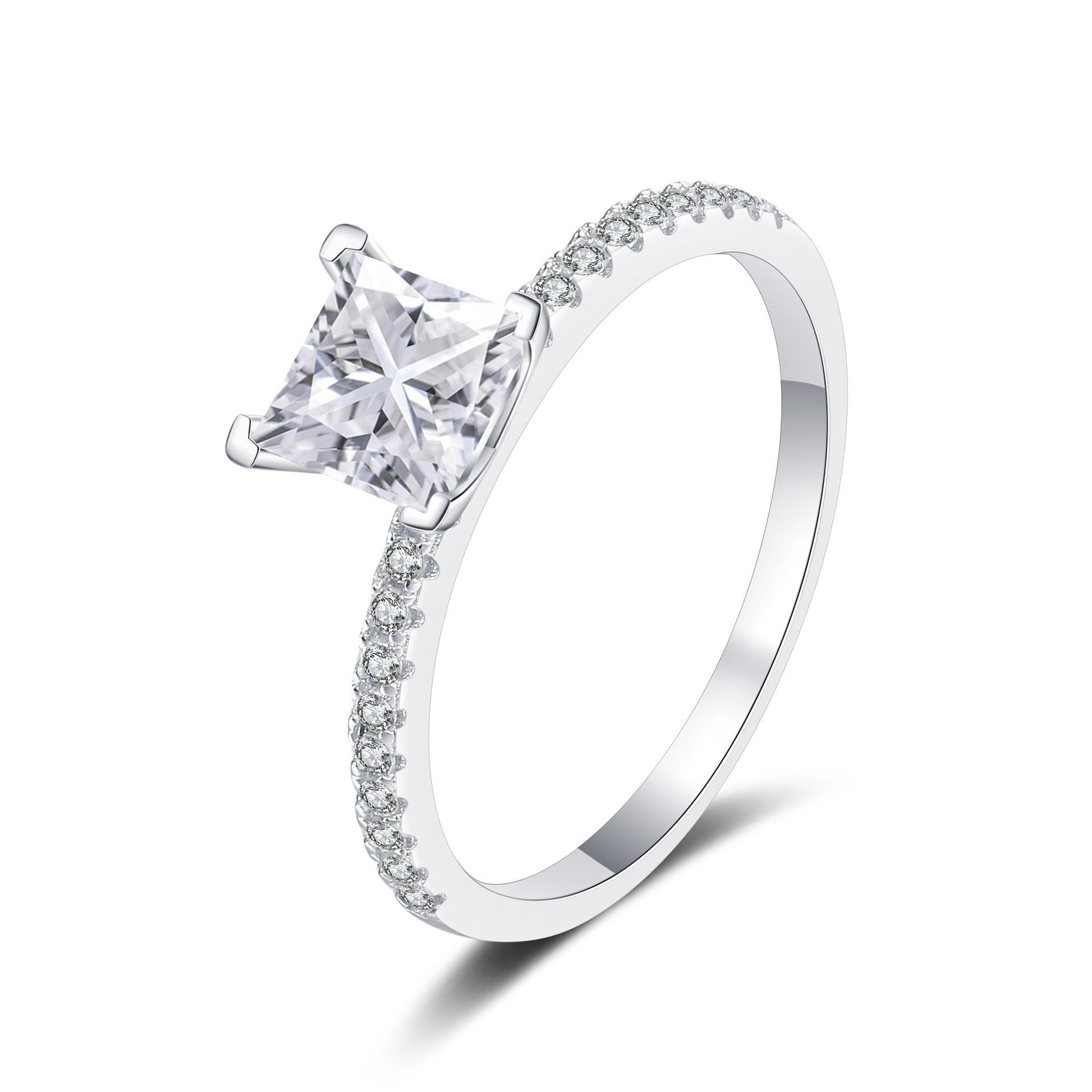 Anillo de plata esterlina s925 anillo micro-incrustado de piedra de moissanita 1 / 2 quilates anillo de fila mayorista princesa anillo de piedra de moissanita para mujeres
