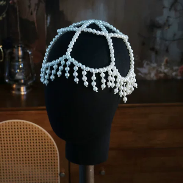 New European and American style woven faux pearl tassel hat chain, elegant and sophisticated bridal hair accessory, versatile for travel photography styling