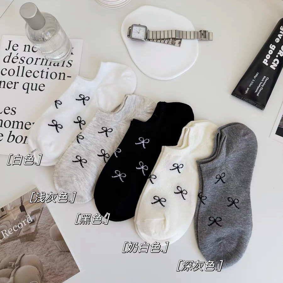 Socks for Women Summer New Boat Socks Shallow Mouth Silicone Bow Invisible Socks Breathable Sweat-absorbent Non-slip Short Tube Wholesale