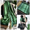 Leopard print edges - Emerald