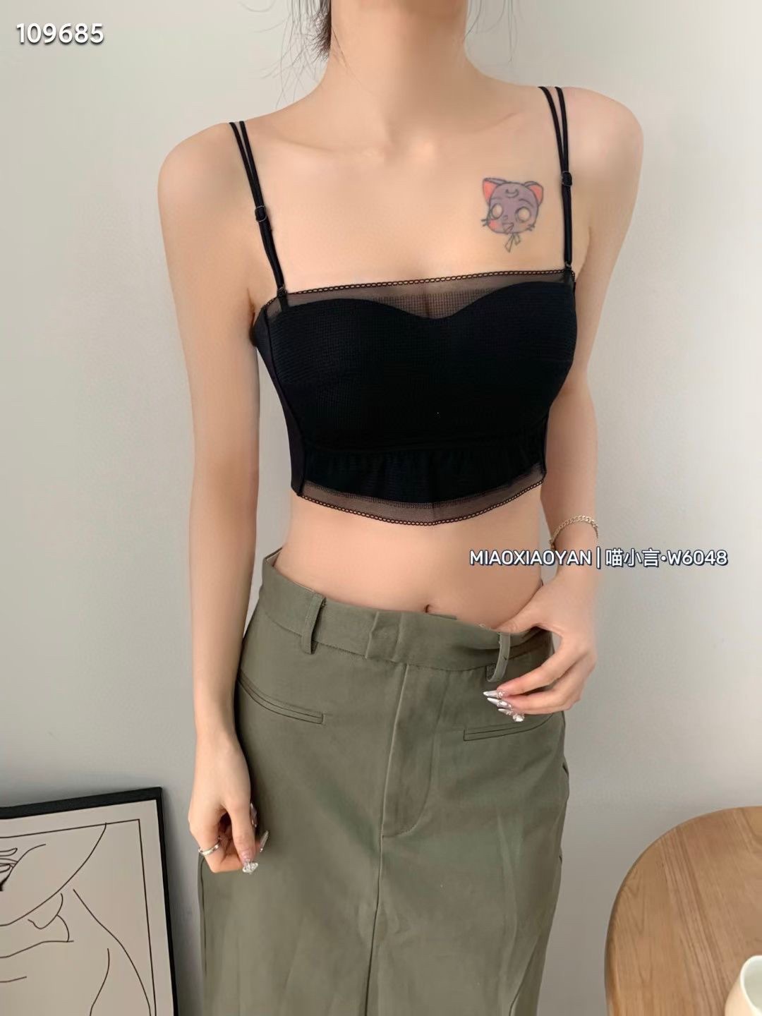 6048 hilo de malla de encaje de niña fresca, anti-luz, sin anillo de acero, top de tubo, sujetador de copa fija, sujetador de pecho fino