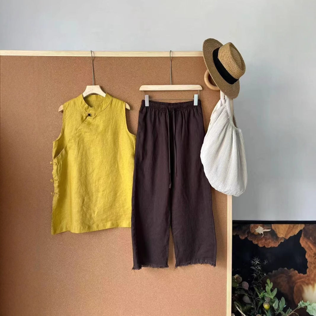 New Chinese Style Linen Sleeveless Vest for Women Summer 2025 New Slim Fit Mid-Length French Style Top