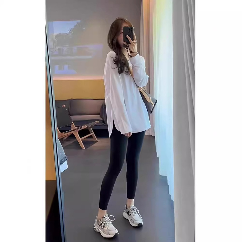 White Long Bottoming Shirt for Women, Butt-Covering Sweatshirt, Layered Long-Sleeved T-Shirt, Shark Pants Matchinging Top