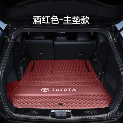Trunk Mat – for Toyota Highlander Crown Land - burgundy-main-pad-22-26-highlander-seven-seater-no-speakers-on-the-left