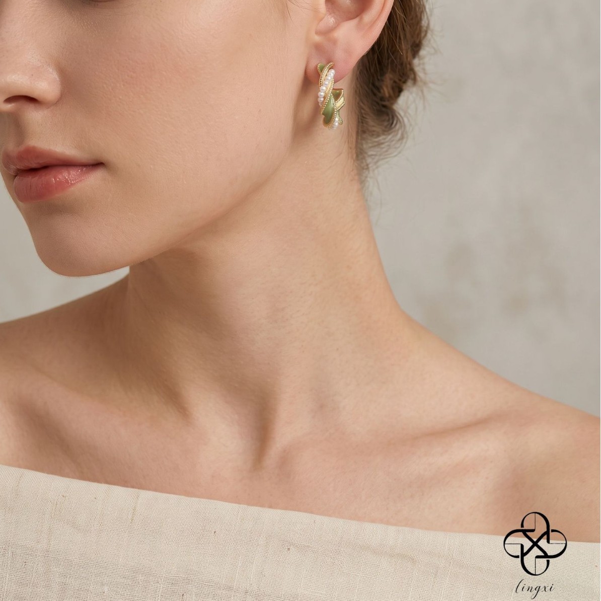 French vintage enamel green twisted pearl earrings, twisted hoops, gentle style for commuting, gold-edged light luxury earrings wholesale