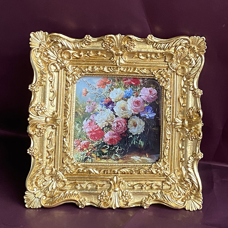 Wall retro photo frame