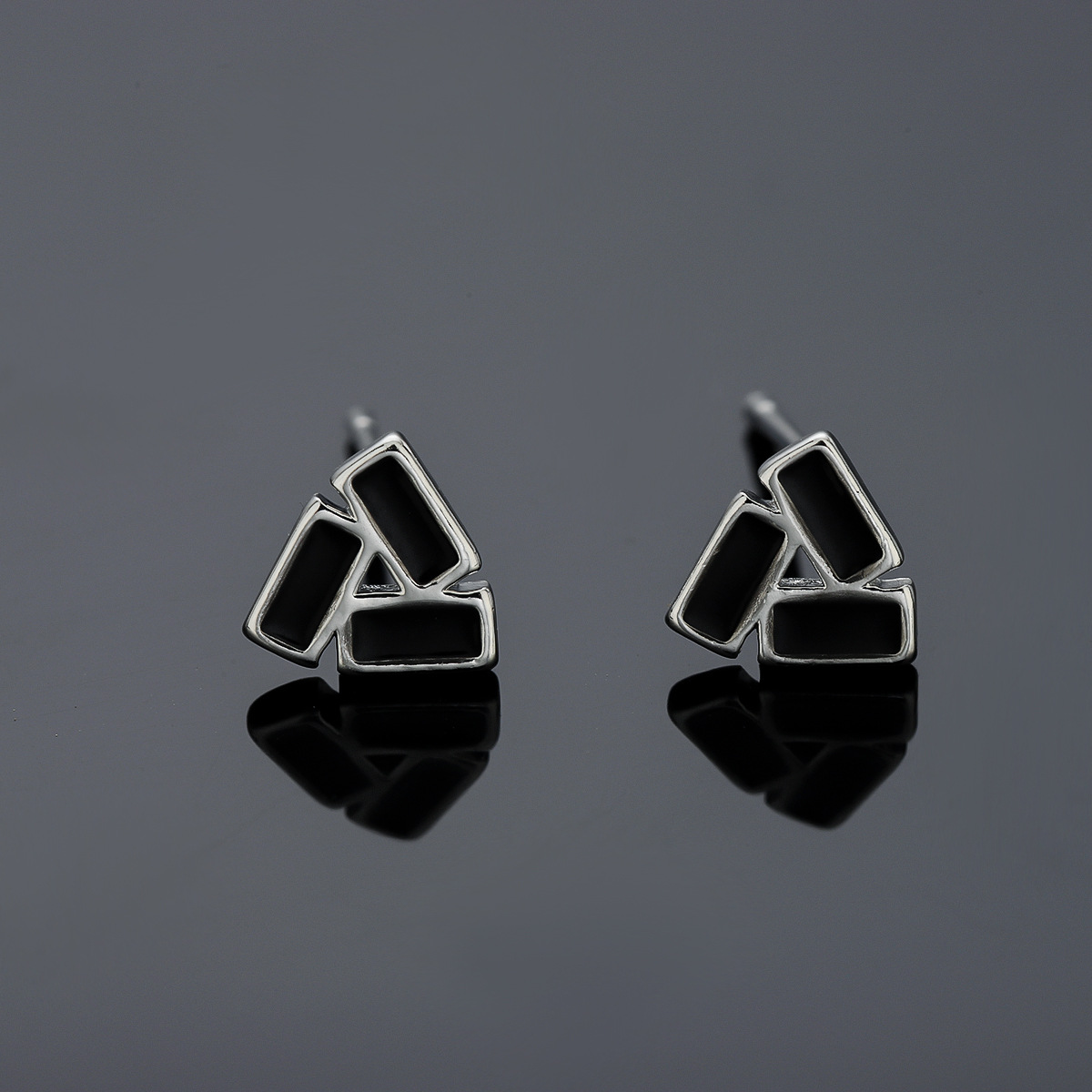 Cool Men’s Stud Earrings. Minimalist Street & Punk Style, Ideal For Casual, Party & Daily Wear. Made Of 316L Stainless Steel, Hypoallergenic, Nickel-_voghion.com