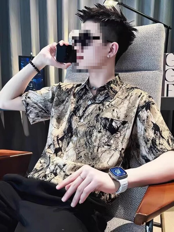 夏の半袖シャツ男性用 2025 新しいトレンディなインク絞り染め中国風アイスシルクドレープパーソナライズされた半袖シャツ|undefined