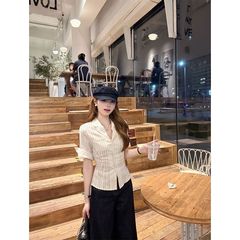 日系气质条纹短袖衬衫女夏季2025新款设计感小众收腰显瘦百搭上衣