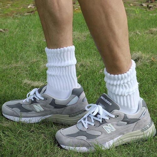 White pile casual socks for men and women, mid-calf, autumn and winter cotton, ins trendy breathable leg socks, Japanese breathable anti-odor versatile