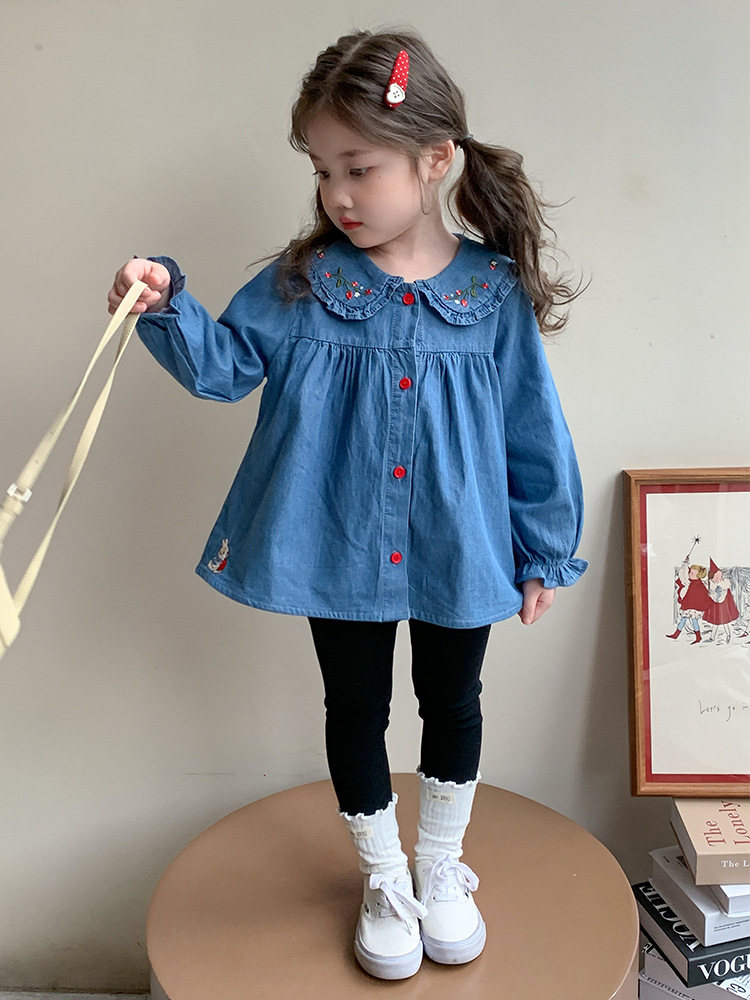 Camisas de niñas primavera y otoño 2025 nuevos niños otoño estilo exterior casual bebé cuello chaqueta de vaqueros de otoño