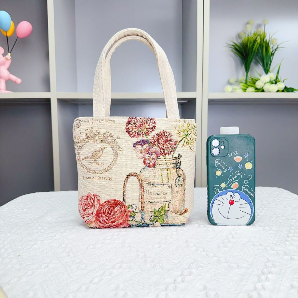 병 속의 꽃 [높이 18*가로 20cm]