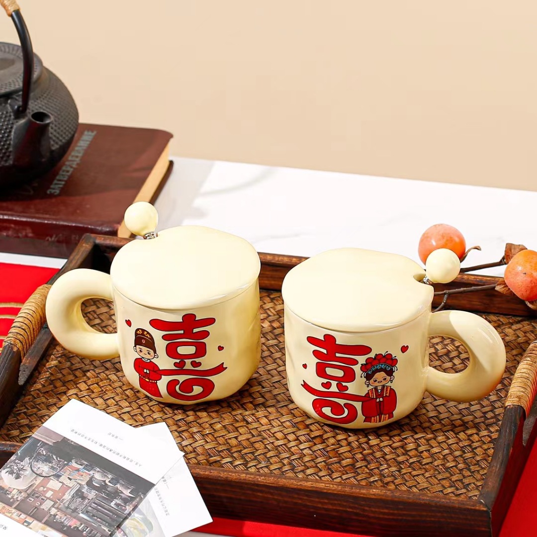 Regalo DE BODA chino taza doble Taza de cerámica pareja de alto aspecto festivo taza de bebida personalizada taza de café Linda