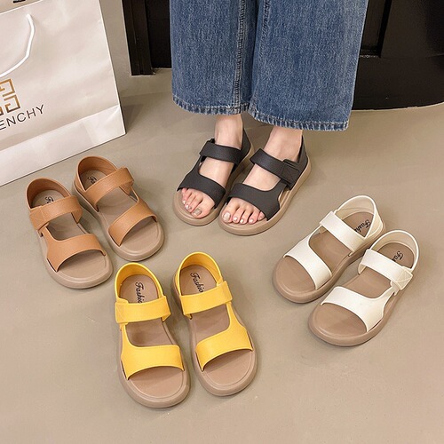 Thick soled Roman sandals women's new summer fashionable soft soled slip-on velcro casual beach shoes are comfortable