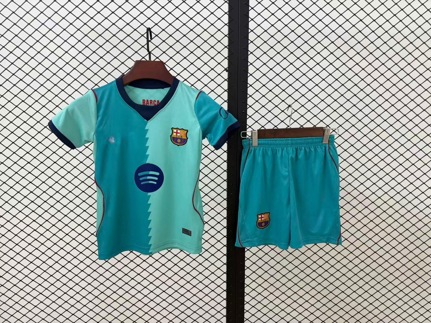 26-27 Barcelona dos partidos
