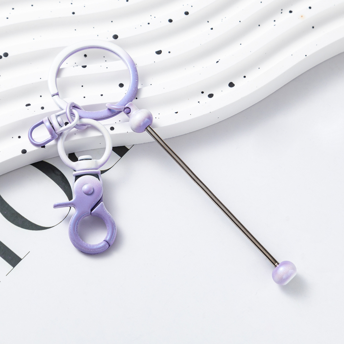 Llavero con cuentas de metal de personalidad creativa, llavero degradado multicolor al por mayor, colgante de joyería de red simple