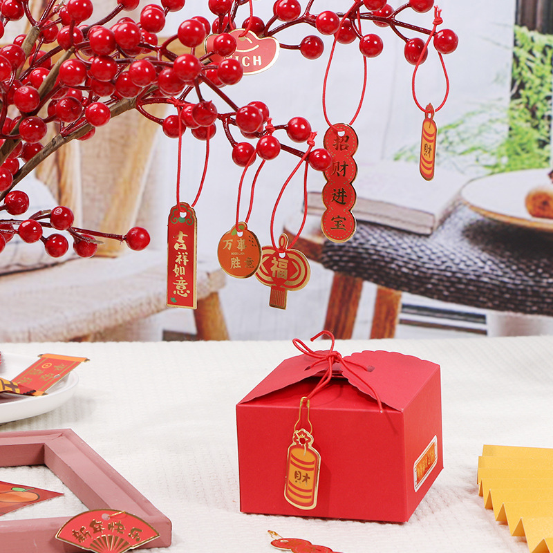 Saludos de Año Nuevo etiqueta dorada para hornear caja de embalaje Etiqueta de decoración Tarjeta de forma especial copo de nieve regalo crujiente accesorios pequeños