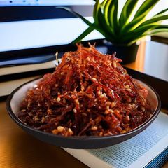 Zhang Fei Lantern Shadow Beef Thread 81g Bag Sichuan Specialty Spicy Five-Spice Beef Jerky Chengdu Leisure Snack Wholesale 45g