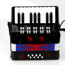源头厂家直供 欧美17键8贝司儿童手风琴 键盘 塑料玩具乐器手风琴