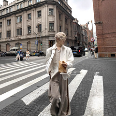 春秋痞帅男士夹克白色解构双层弯刀袖短款垫肩机车服高级感外套男
