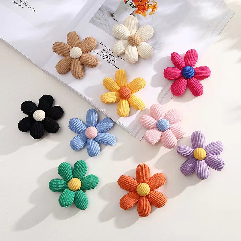 Pastoral Style Stereo Cotton-filled Six-petal Flower Grids Hair Accessories Clothing Accessories Fabric Accessories DIY Accessories Jewelry Brooch
