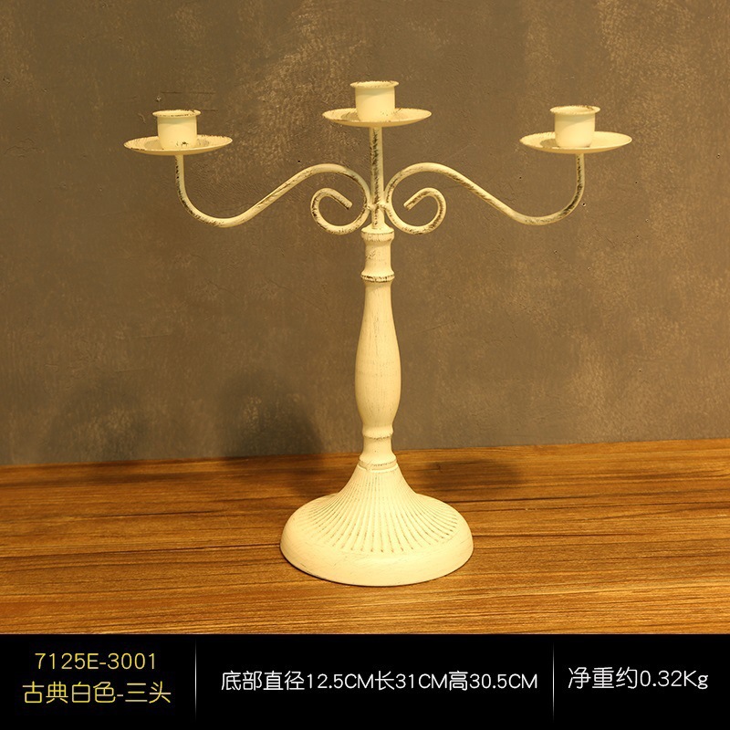 Vela de cumpleaños con luz de vela francesa medieval accesorios de decoración romántica casa retro luz de vela europea soporte de mesa de candelabro de hierro forjado