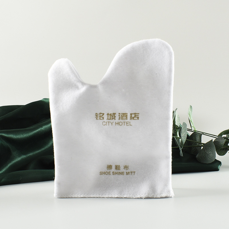 Hotel shoe cleaning cloth with custom logo, disposable shoe cleaning cloth wholesale, stain-removing non-woven fabric, portable for travel, hotels, and guesthouses