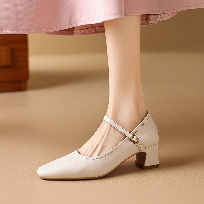 White [4.5 cm]