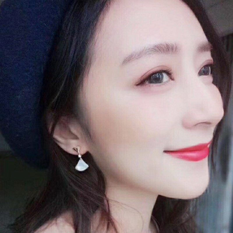 宝格同款高品质V金满钻小裙子耳钉女 天然白贝母双裙子耳钉组合|undefined