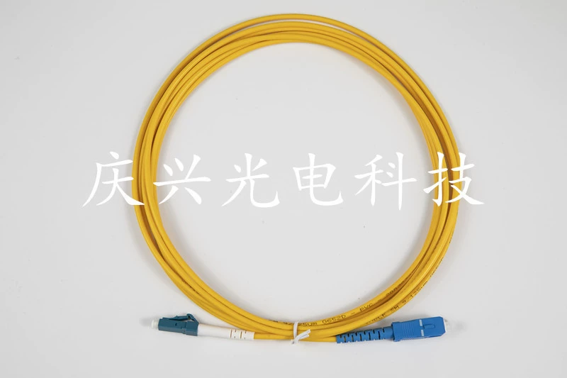 Qingxing SC-LC одномодовый одножильный 3M качество несущего класса