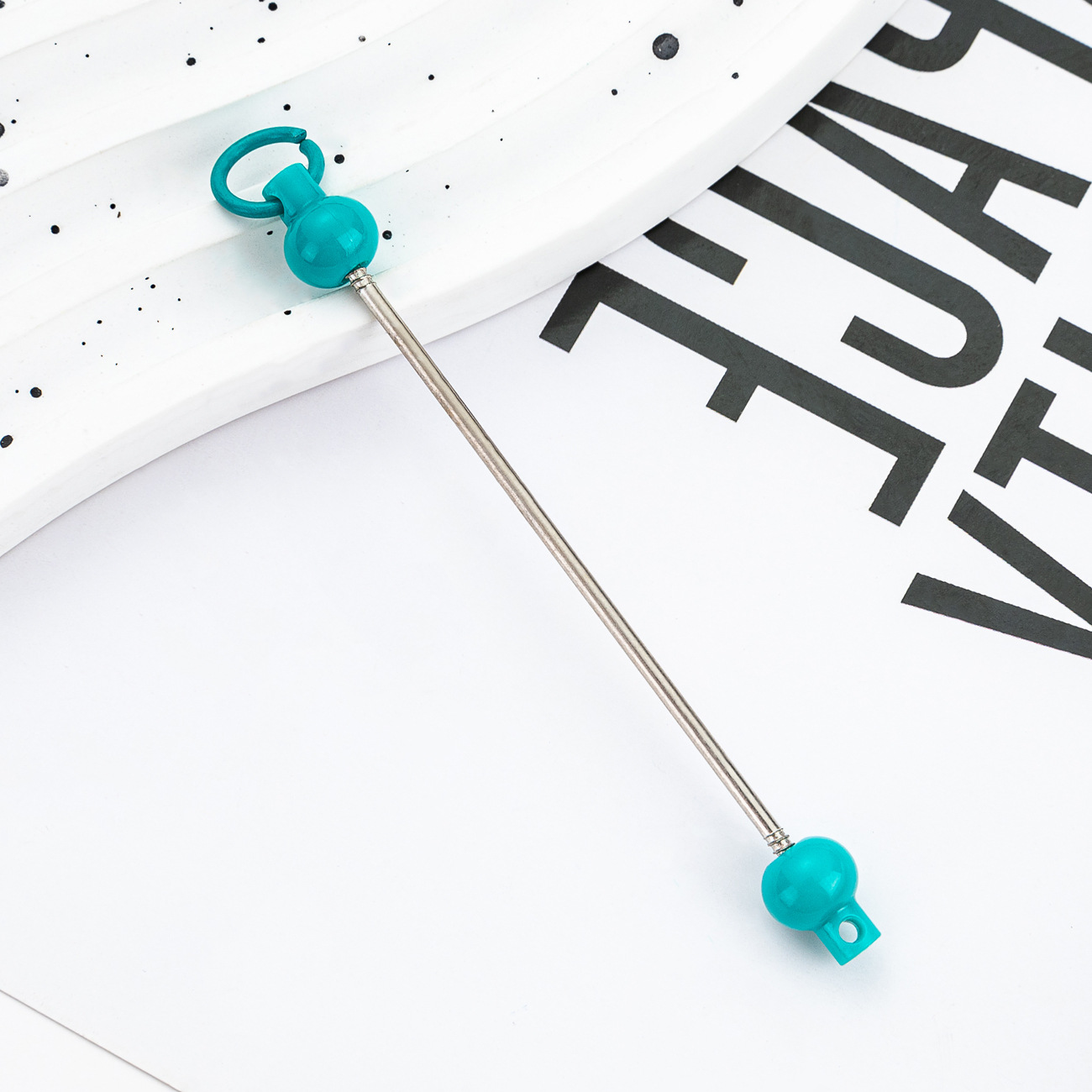 Nuevo polo DIY cuentas creativo llavero cuentas accesorios colgante polo de plástico cuentas polo