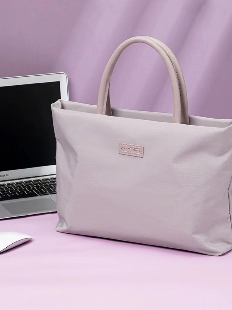 Light and thin handheld laptop