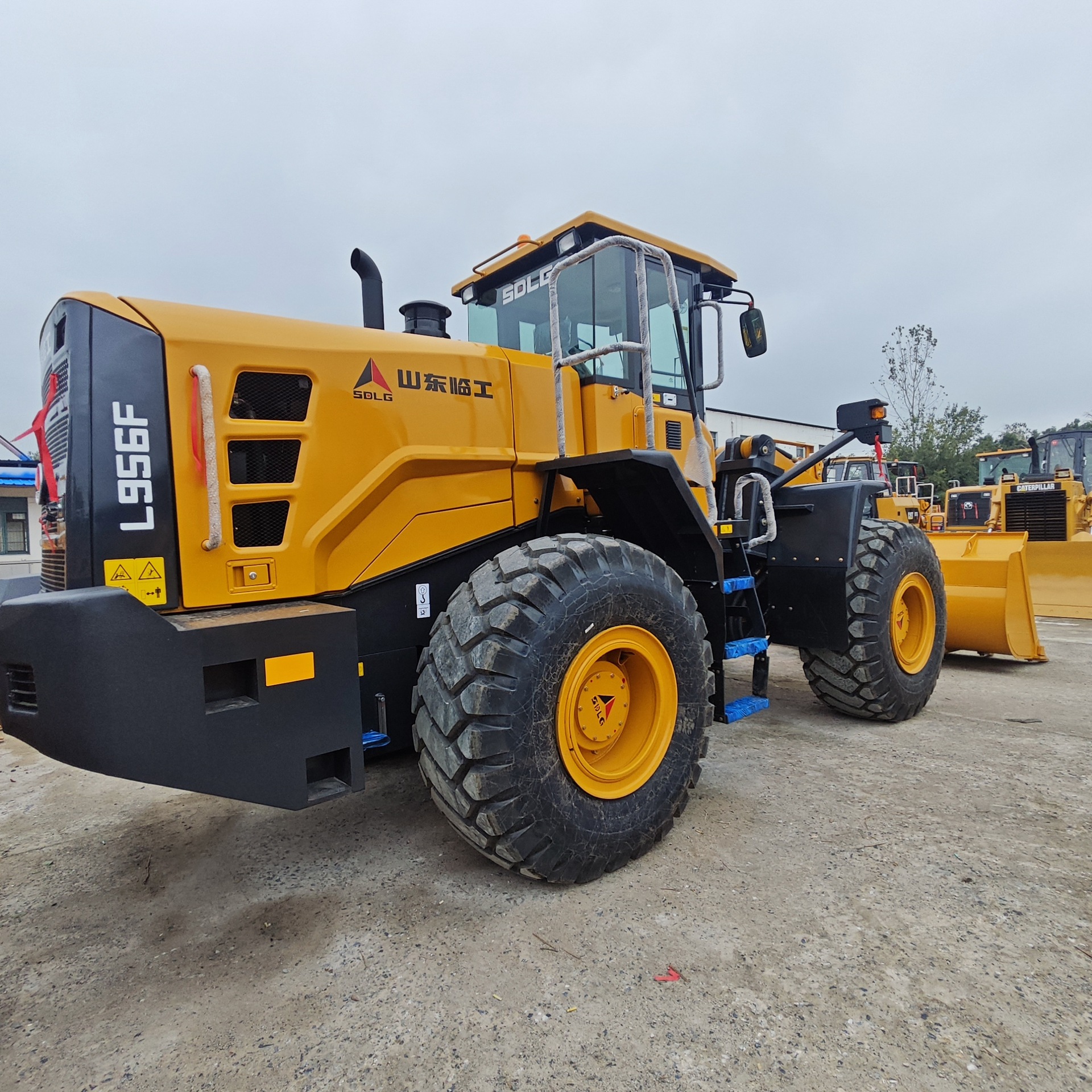 SDLG Loader L956F carretilla elevadora transfronteriza multifuncional