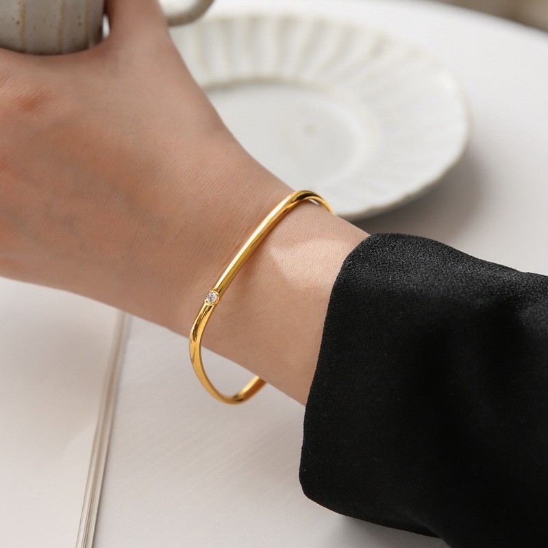 Geometric Titanium Steel Bracelet Image 3