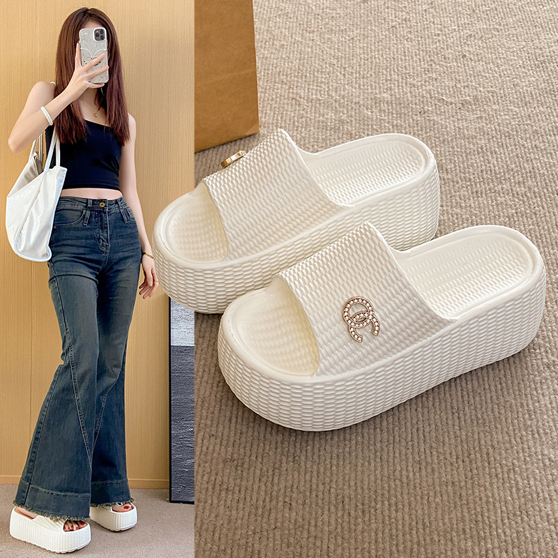 7.5cm EVA zapatillas de fondo grueso para mujeres antideslizantes para usar en el hogar zapatillas frías tejidas de moda espesar zapatillas ligeras para mujeres