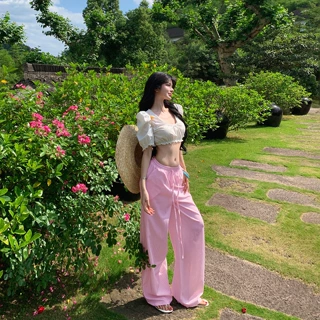 性感度假辣妹纯欲白色泡泡袖短款白色上衣女夏条纹阔腿休闲裤套装