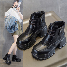 时尚棕色2025冬季新款小个子马丁靴女粗跟短靴厚底内增高