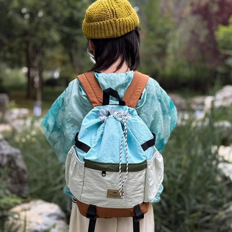 Mochila infantil coreana 2025 nueva mochila de jardín de infantes de gran capacidad, mochila para niños y niñas