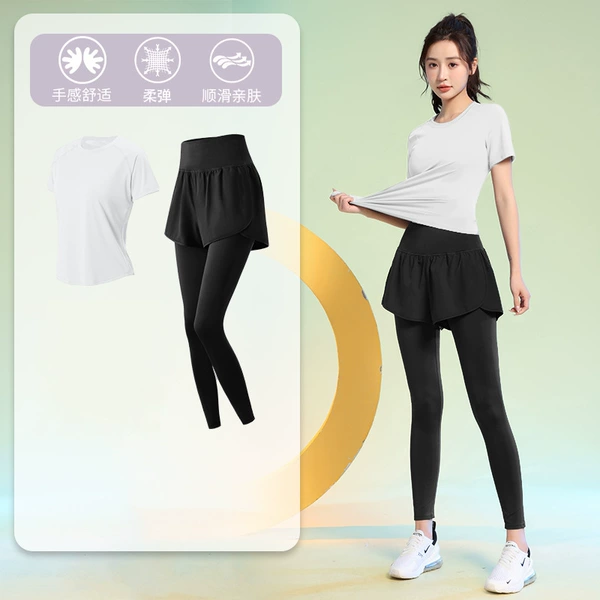 White black trousers, with short sleeve