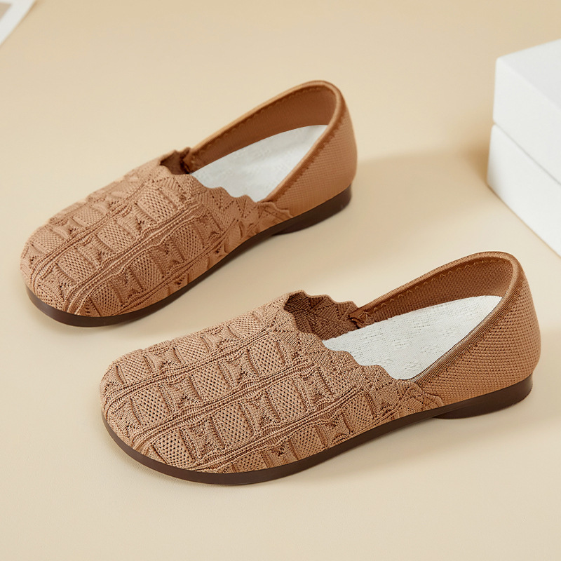 Zapatos de mujer versátiles nuevos zapatos de verano transpirables de un solo pie de tela hueca zapatos de malla de moda casual