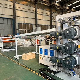 塑料管材设备;塑料板材设备;塑料挤出机