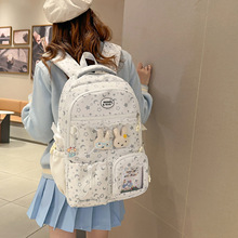 �ɐ�����ʹ��Ů���p������и��������������Ӹ��ֵ����Ů����