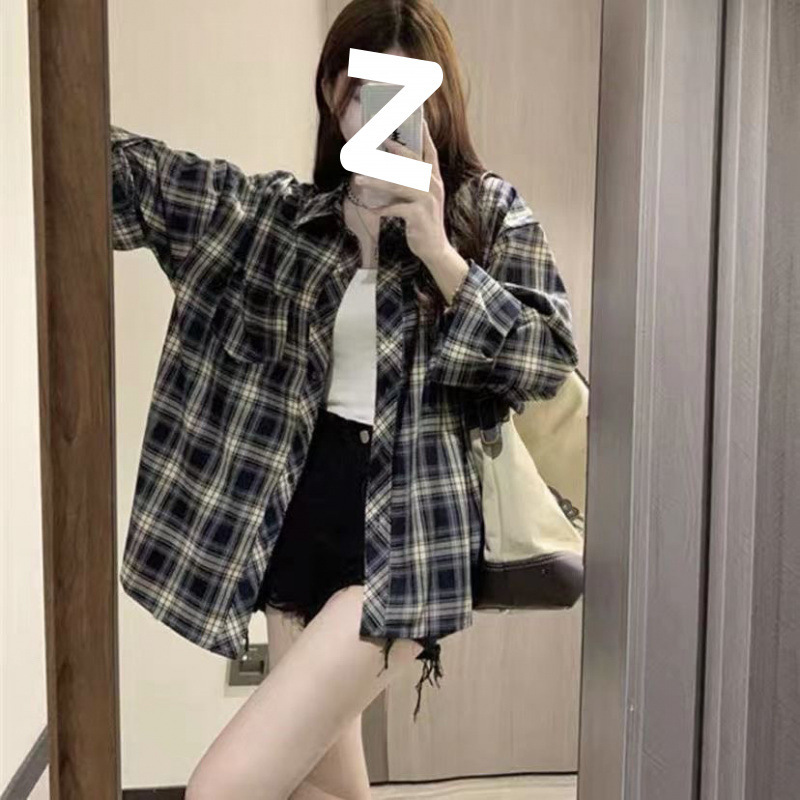 レトロな新型の格子のシャツの女性の中で怠惰でカジュアルな肉のシャツのコートのゆったりしている上着はやせている日焼け止めの長袖を現します。|undefined