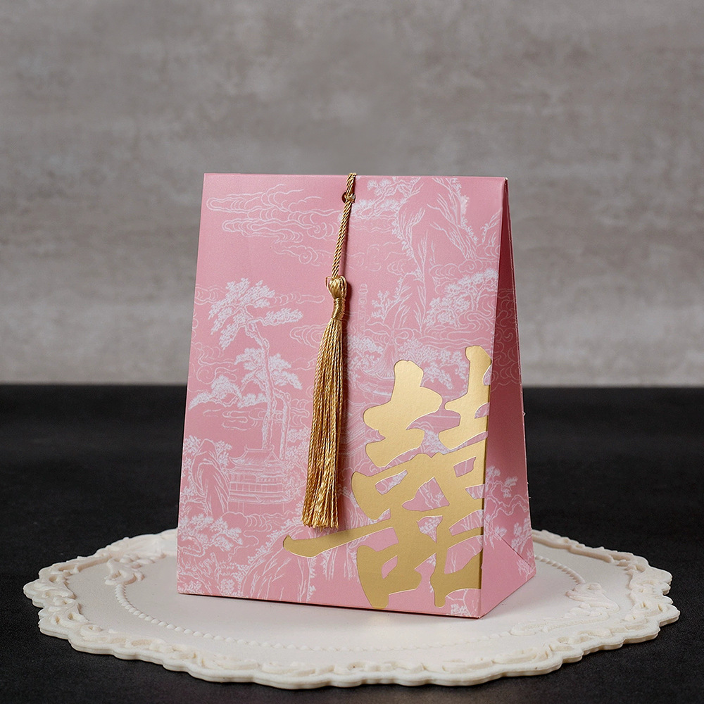 Pink hot stamping happy words [tassel candy box]