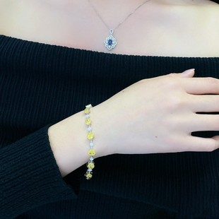 18K Platinum 8.09 karat Yellow Diamond Bracelet Xinghe Niche Accompanying Diamond 38 Points high quality Special-shaped Diamond 18K Gold Bracelet