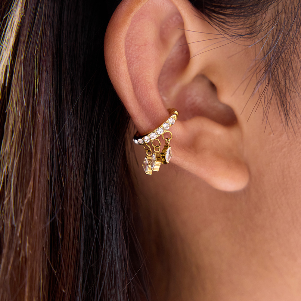 Wanxing ojos de caballo europeos y estadounidenses zircon orejas para mujeres sin agujeros de orejas pendientes de acero inoxidable de oro 18 quilates diseño de nicho de joyería transfronteriza